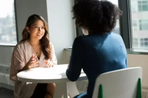 A professional career advisor conducting a career counselling and advisory session with a mid‑career professional in Singapore.